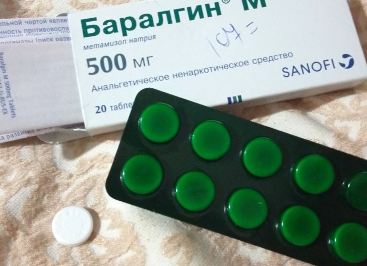 Які знеболювальні допомагають від болю в животі при місячних: список та опис таблеток, свічок та уколів